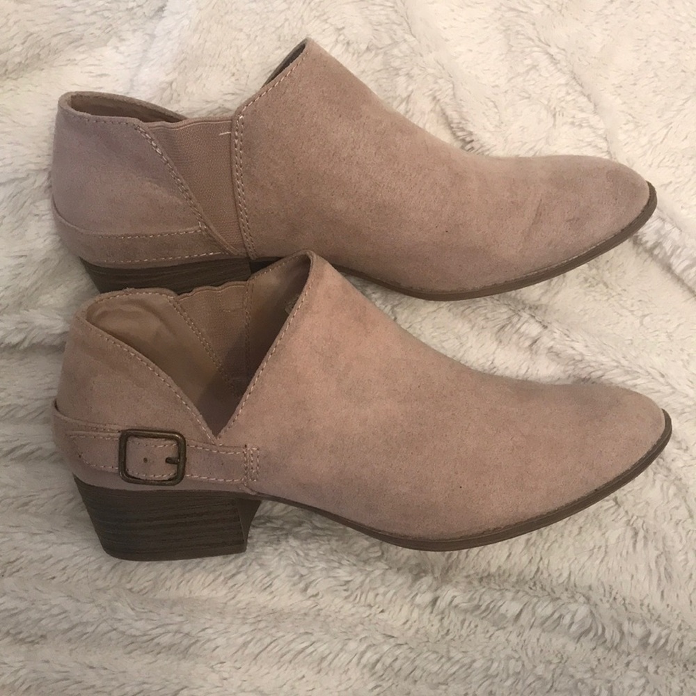 Booties size 10 pinkish beige.